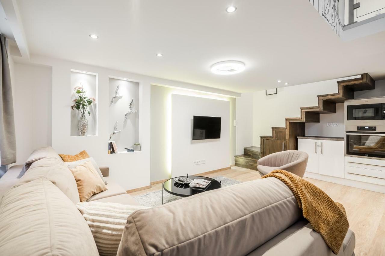 Bpr Luxurious & Stylish Duplex Home Budapest Esterno foto