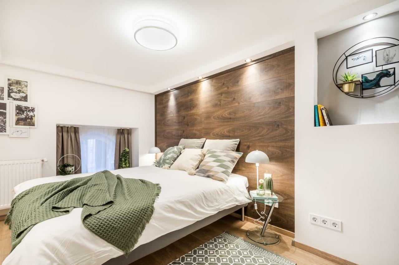 Bpr Luxurious & Stylish Duplex Home Budapest Esterno foto